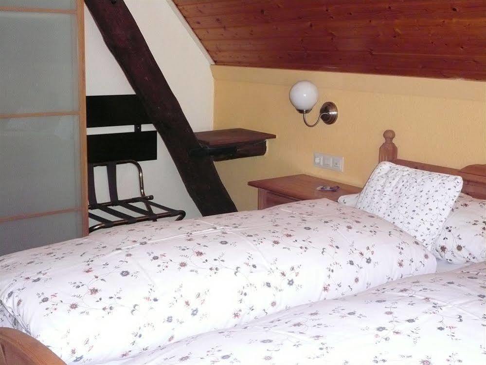 Mosel-Landhaus Am Moselufer B&B Briedern Ngoại thất bức ảnh